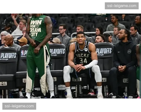 雄鹿客场挑战火箭 字母哥特纳等八人缺阵前六得分手全休